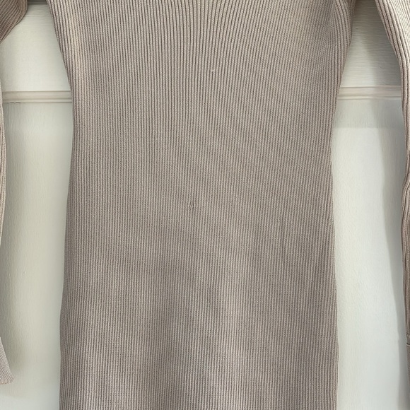 Alexia Admor Dress - Picture 3 of 5